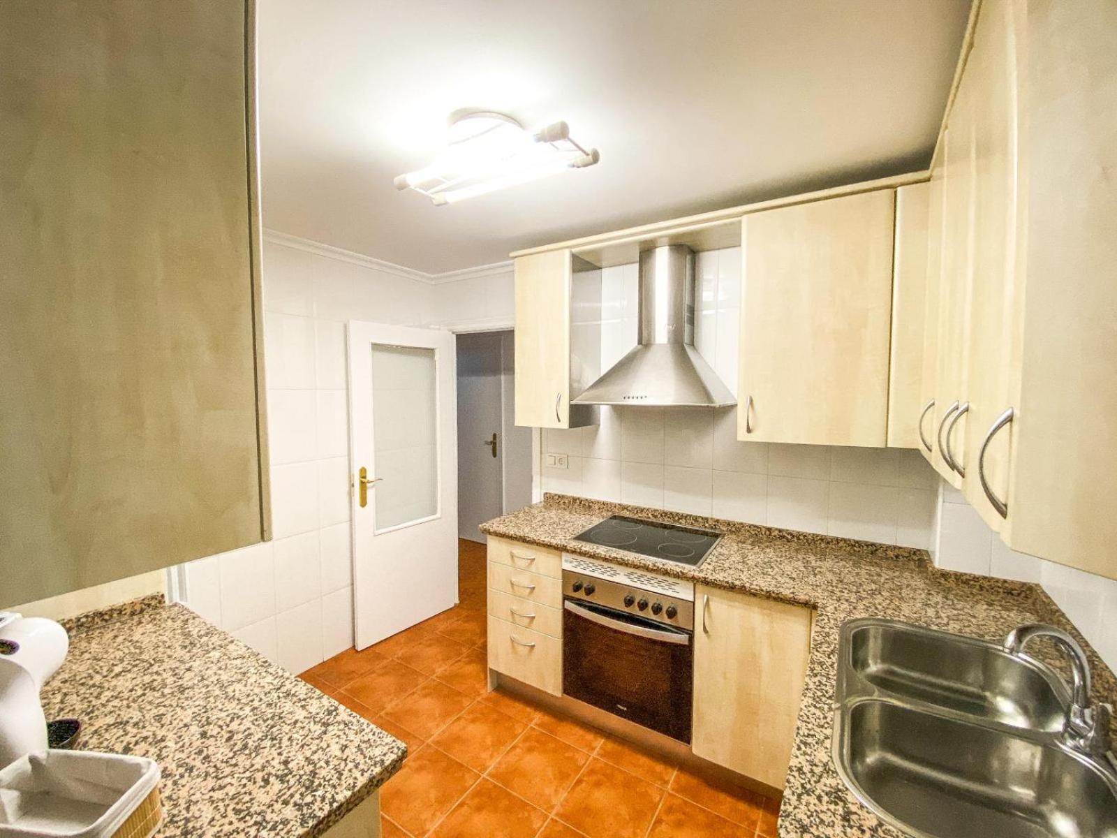 Residencial Leyra, Piso Centrico De 6 Habitaciones, 8 Camas Саламанка Экстерьер фото