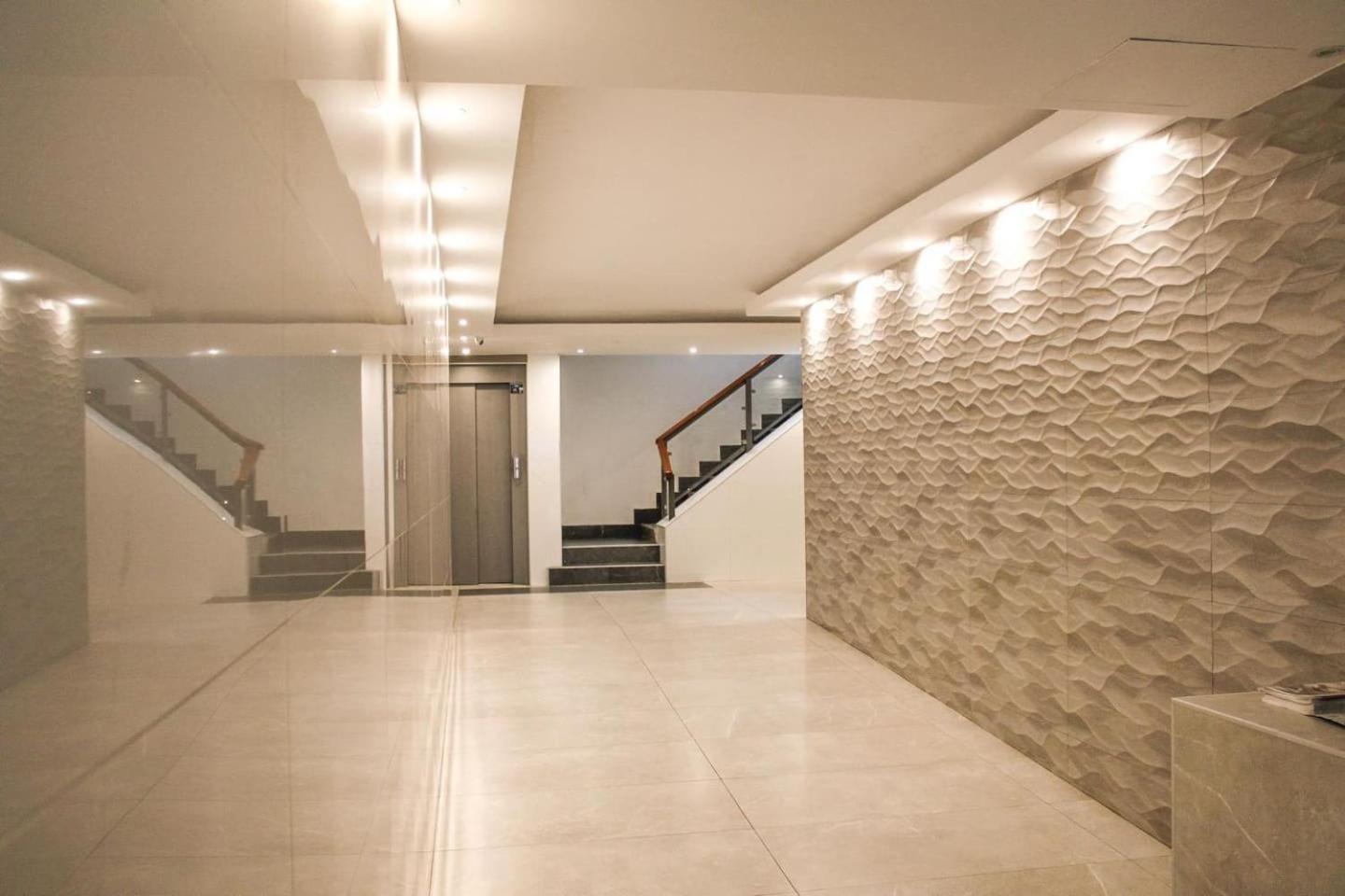 Residencial Leyra, Piso Centrico De 6 Habitaciones, 8 Camas Саламанка Экстерьер фото